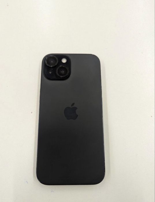 Продам iphone 15 black
