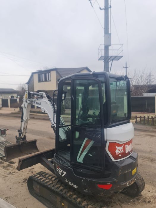 Vand miniexcavator Bobcat E27