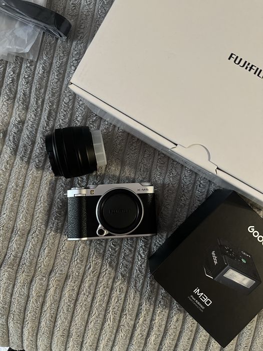 Fujifilm X-M5 Silver + Fujinon XC 15-45 + Godox iM30 | На гарантии