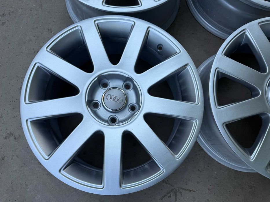 4 бр. алуминиеви джанти AUDI 17" 5x112 , централен отвор 66.6, ET45, 7,5J