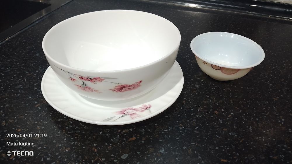 Sinmas kosa likopcha va piyola