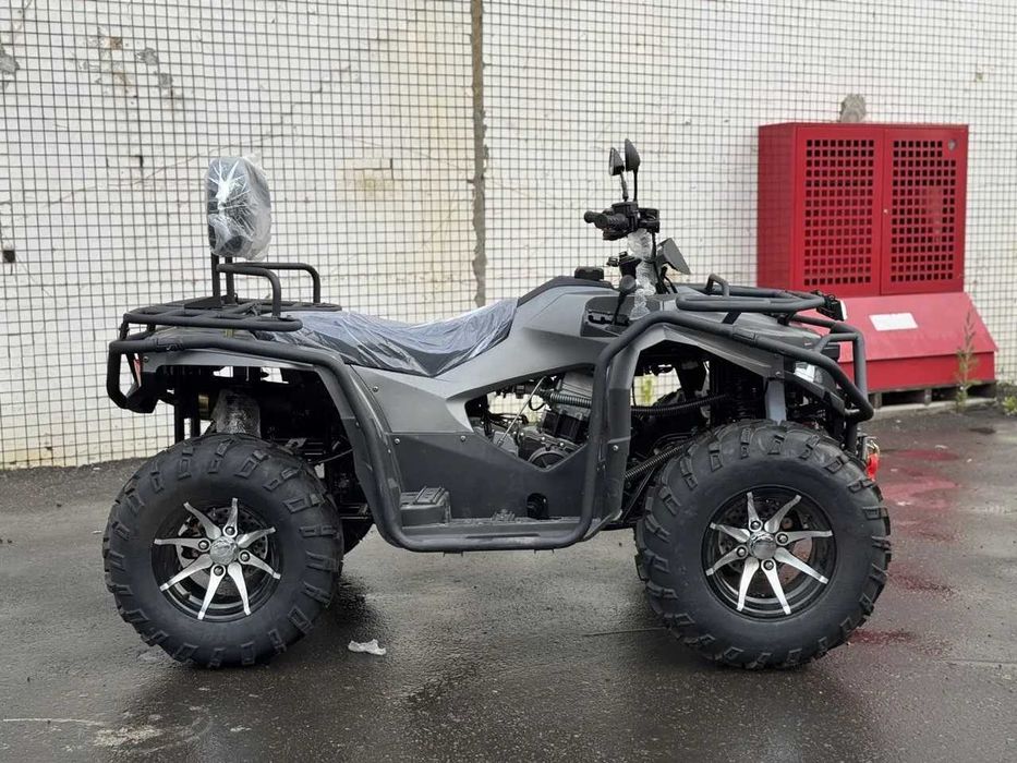 Квадроциклы 300-350 кубов с двигателем Honda
