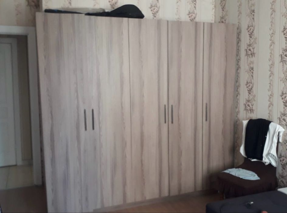 Продаю шкаф для одежды в хорошем состоянии.