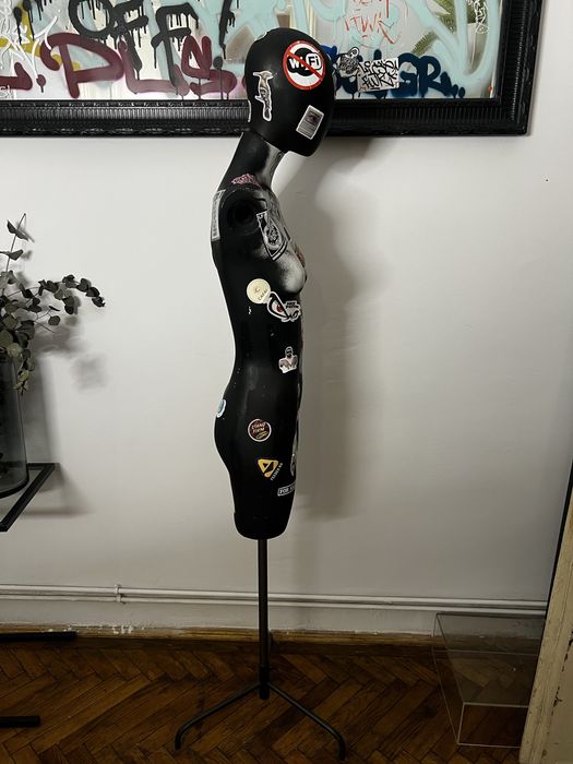 Bust manechin cu stickere - decorativ