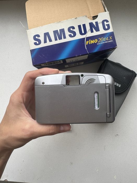 Пленочный фотоаппарат