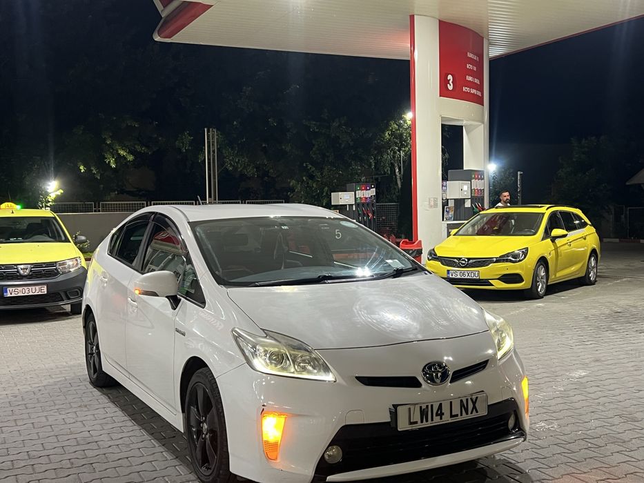 TOYOTA Prius 2014 — imagine 3