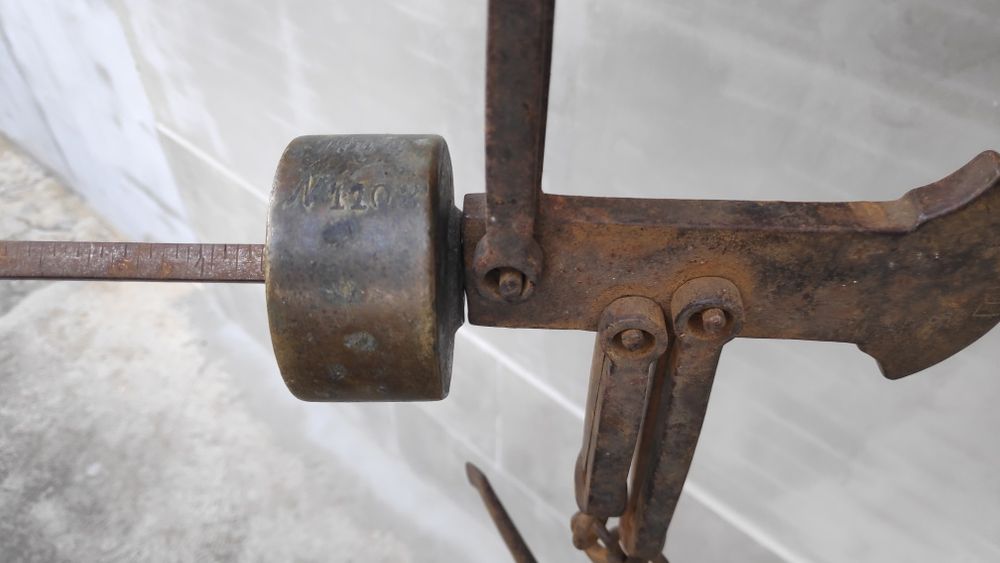 Продавам стара паланца