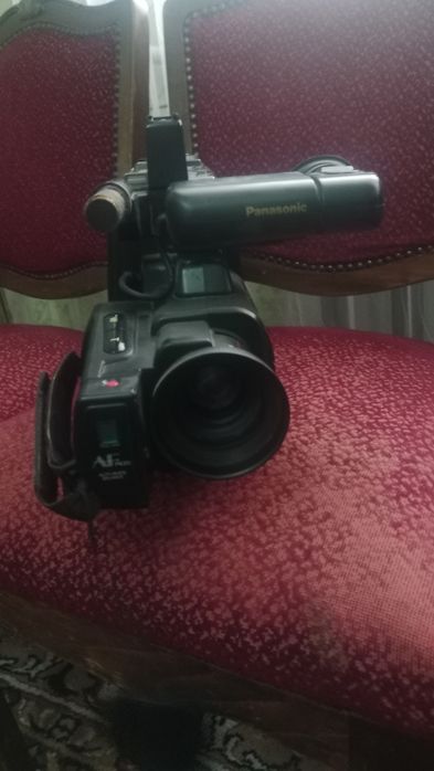 Видео Камера  Panasonic  M7.