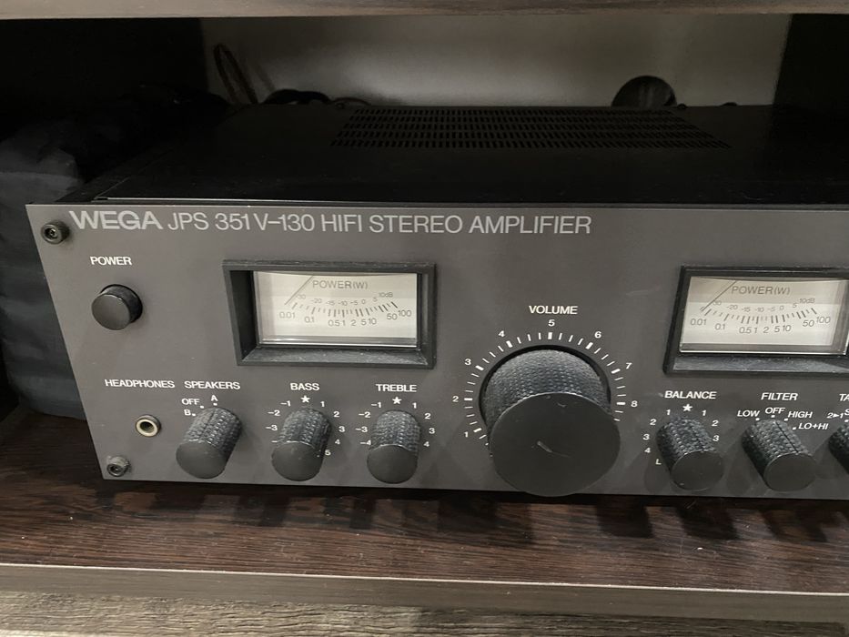 Дек и тунер Вега