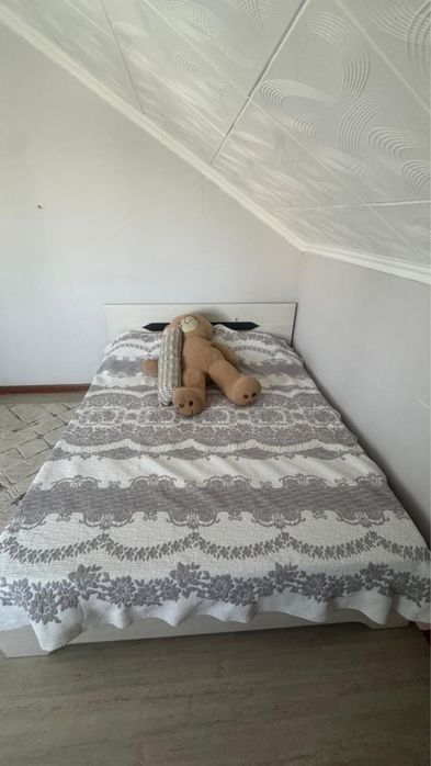 Двухспальный кровать