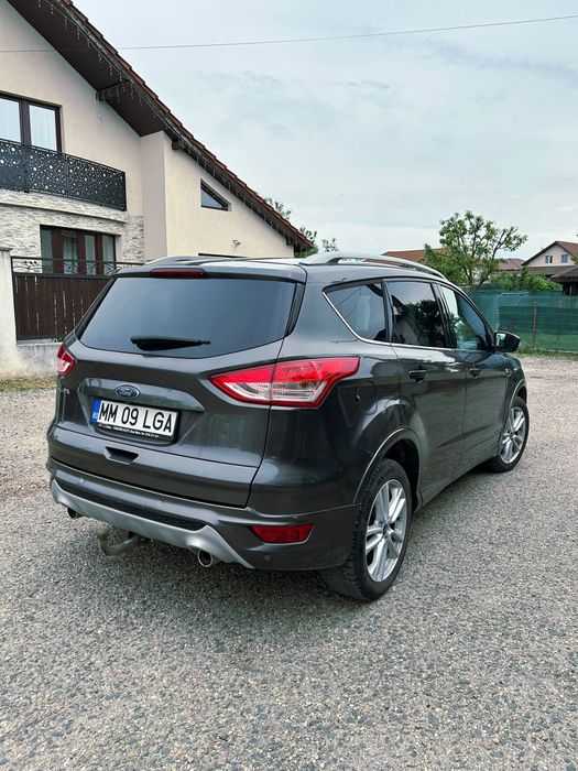 Ford  Kuga Titanium Plus, 4×4