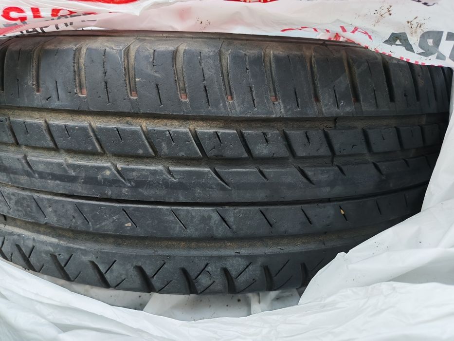 Продам шины б/у  195/65R15