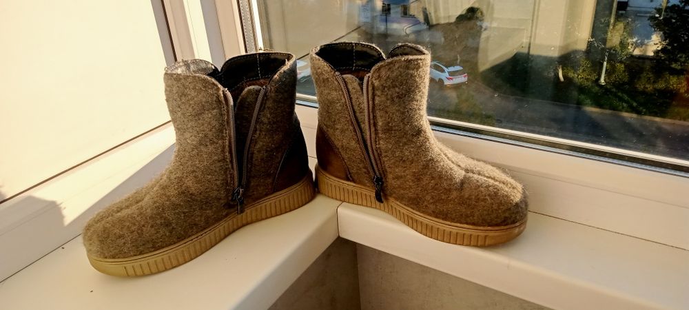Продам Валенки детские