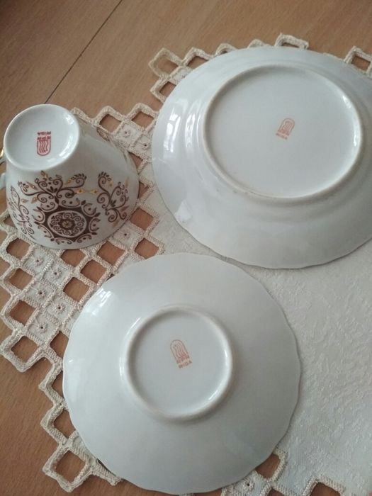 Кофейные чашки .