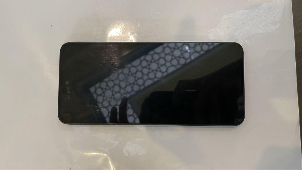 Redmi 13 в хорошем состояний