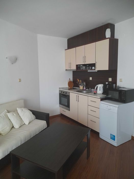 Дава се под наем Едностаен апартамент в Свети Влас - 50 кв.м за 250 € - Снимка #6