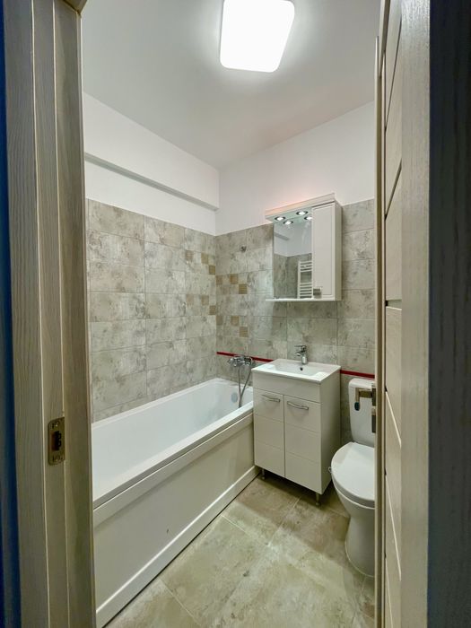 Inchiriez garsoniera mobilata elegant - Militari Residence