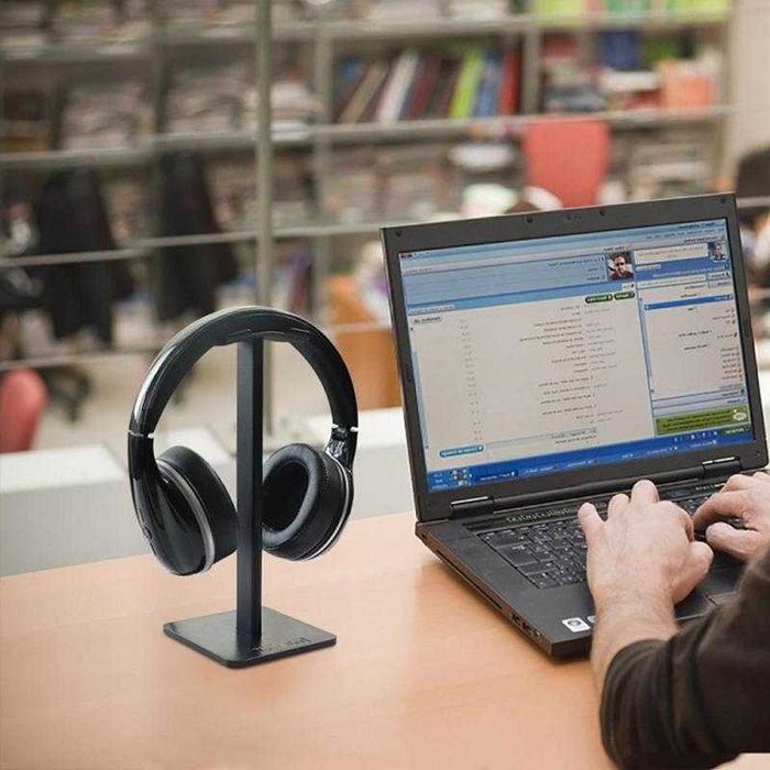 Стойка закачалка за слушалки