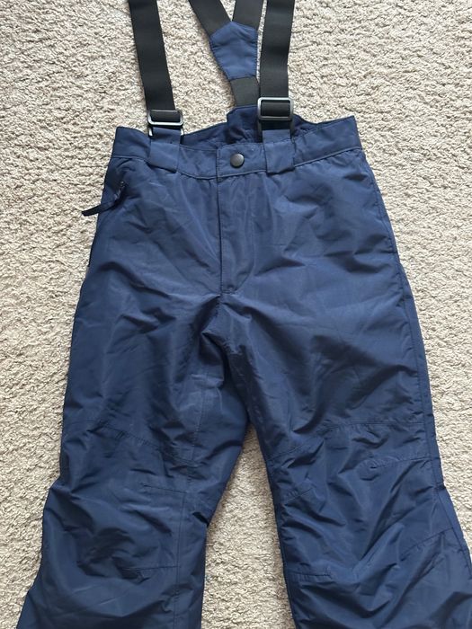 Детски ски гащеризон 4-6 год .