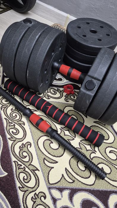 Срочно сатылады.гантел штанка