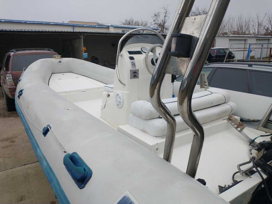 Лодка тип риб 520