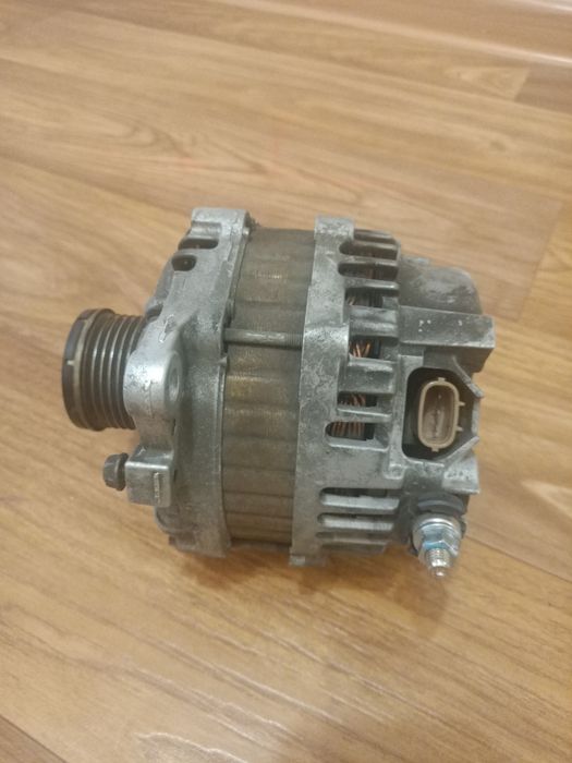 Генератор Nissan