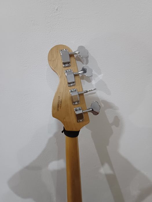 Продам джаз бас гитару!