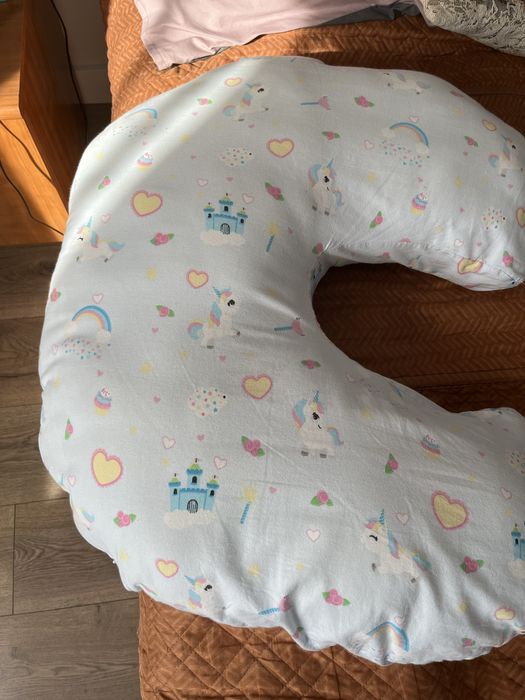 Продам подушку для кормления