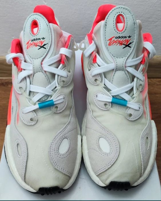 Vând /schimb Adidas Torsion X mărimea 41 1/3 (26cm)