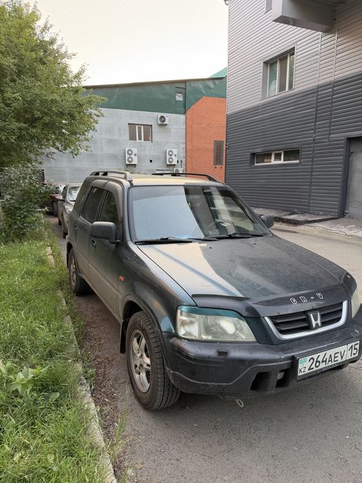 Продам Хонду Црв 1999 года