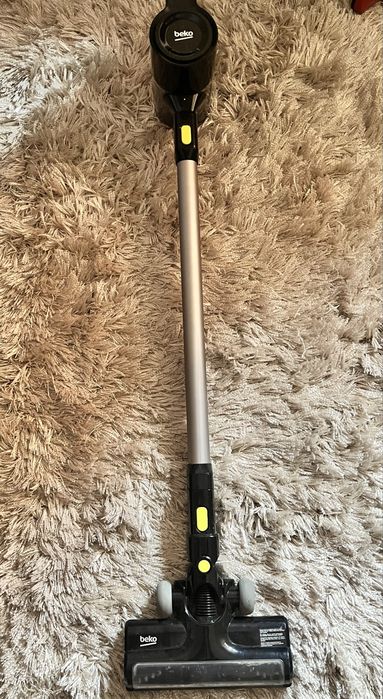 Aspirator vertical beko