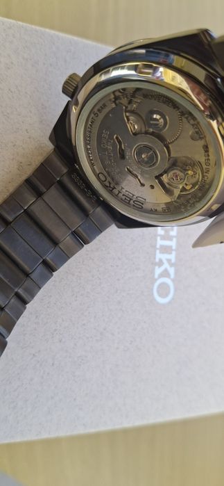 Механичен часовник Seiko 5