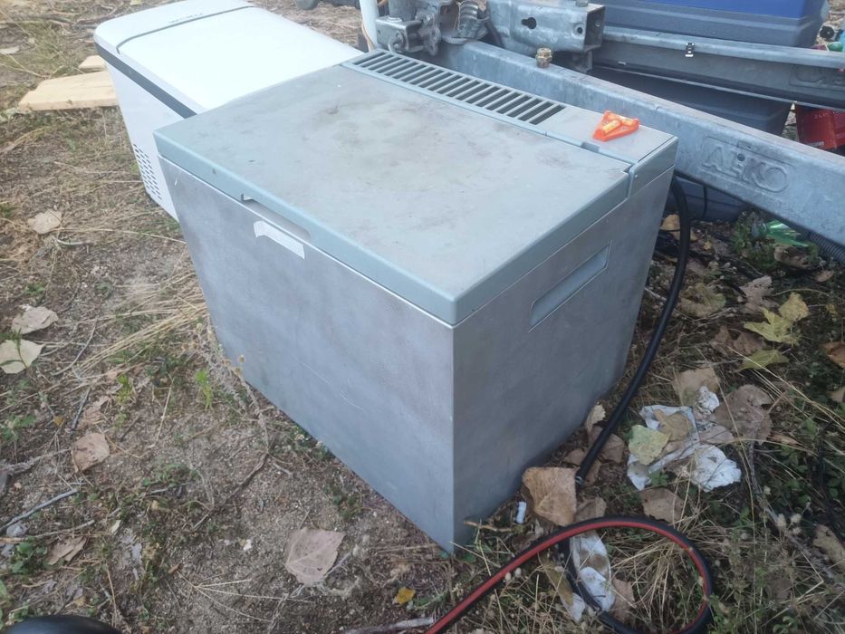 Хладилна ракла на газ, 12в. и 220в.  CampingGas CTL 175