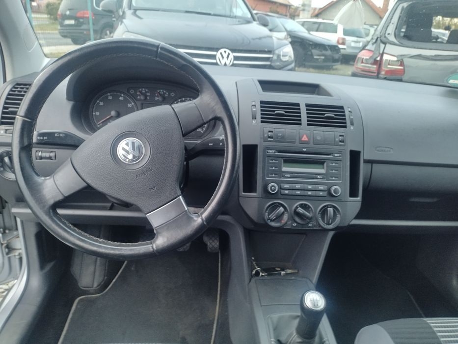VOLKSWAGEN Polo 2009 — imagine 5