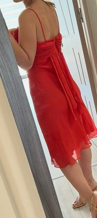 Елегантна рокля MONTEGO