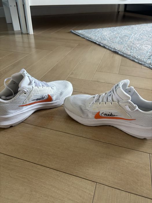 Продам nike pegasus 40,в отличном состояние
