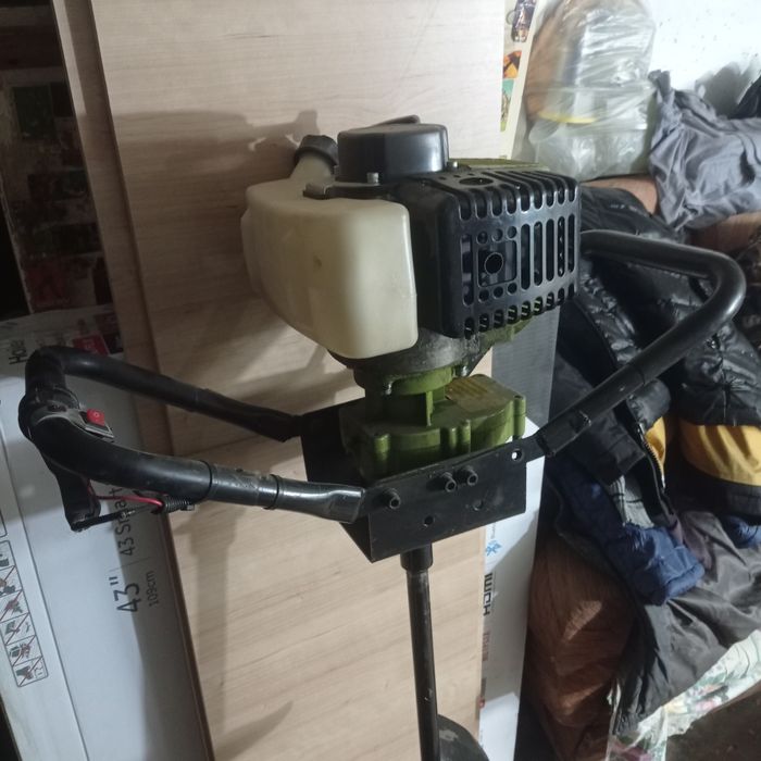 Продам мотобур ивт