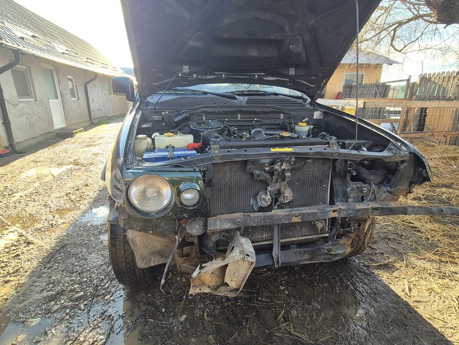 Vând Nissan Terrano II 2.4 Benzină