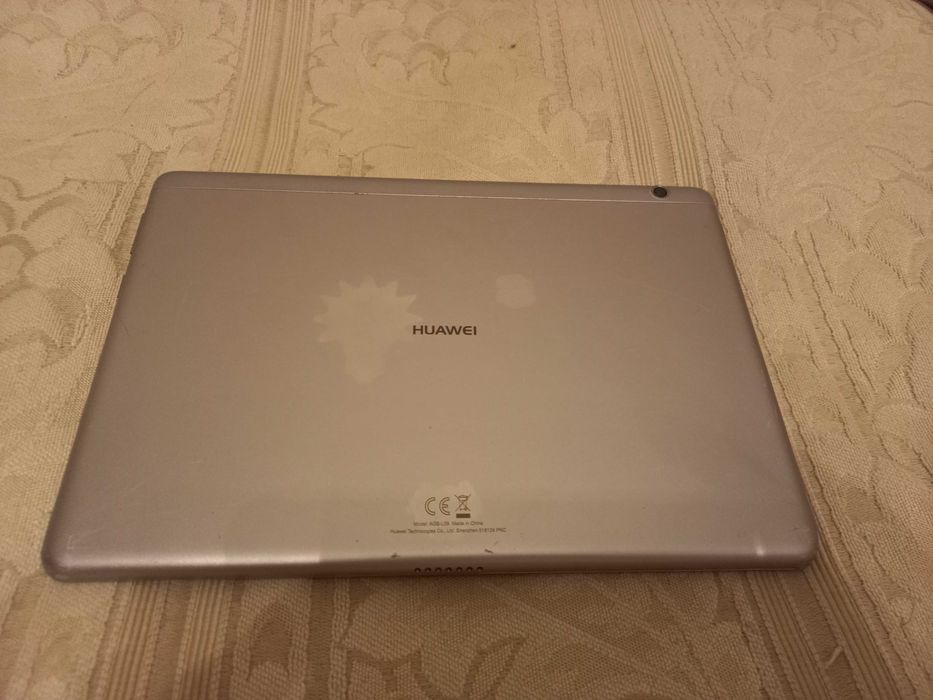 Продам планшет Huawei