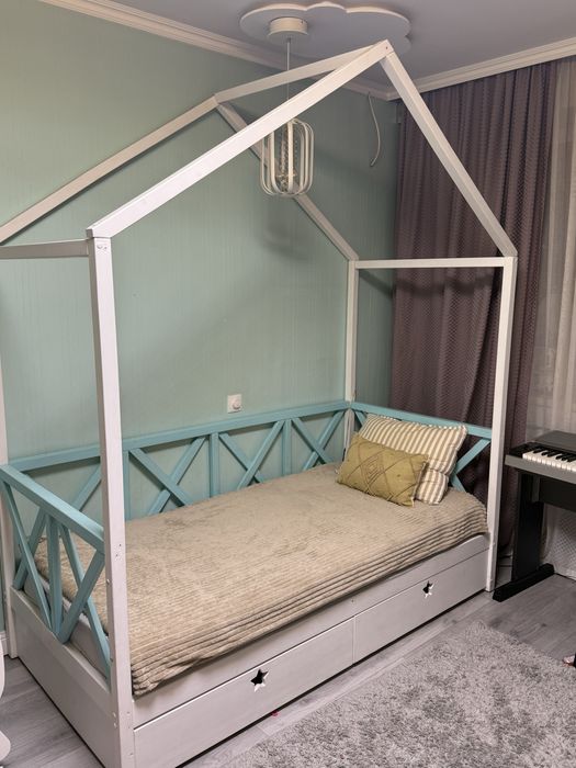 Кровать детская б/у