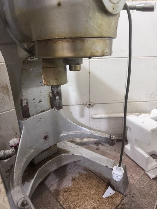 Mikser xamir qorovchi