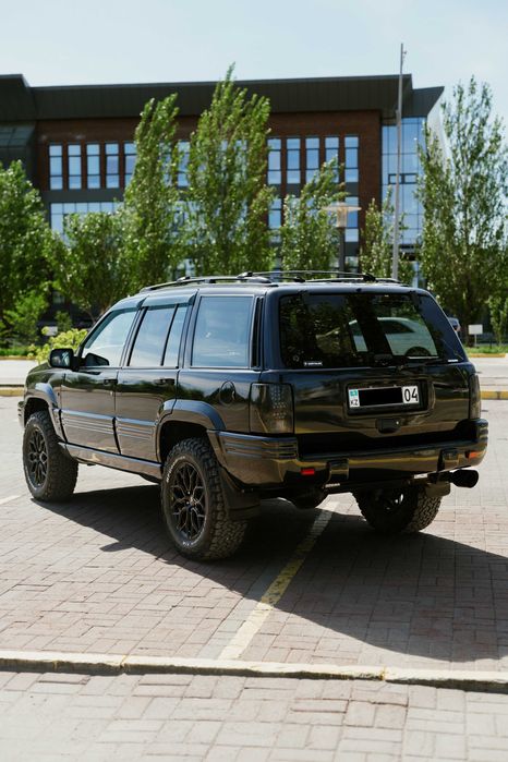 Продам Jeep Grand Cherokee