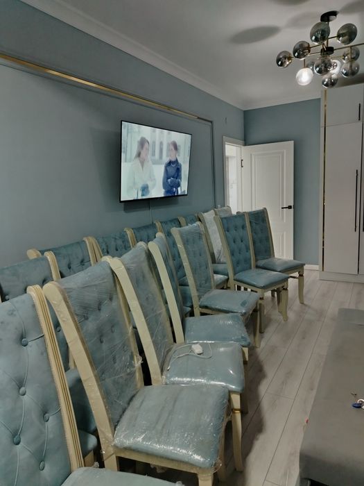 Стулья цвет голубой, новый