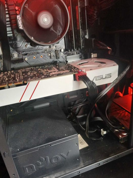 Pc Gaming Ryzen5+Monitor Phillips 22"