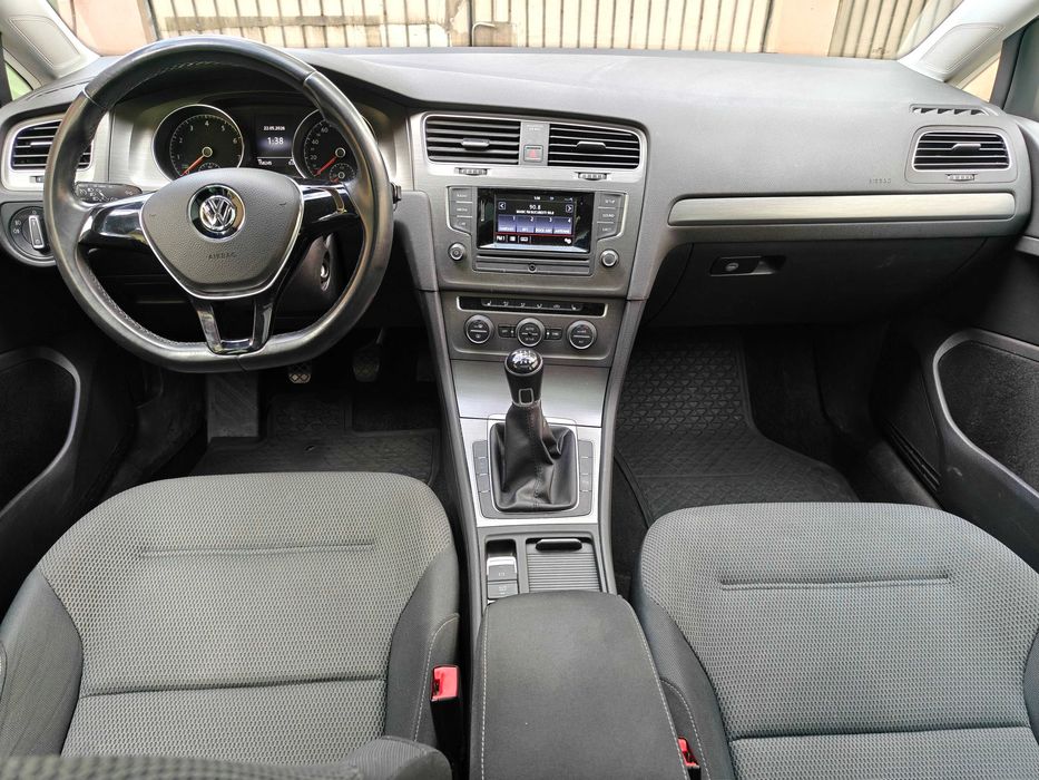 VOLKSWAGEN Golf 2014 — imagine 5
