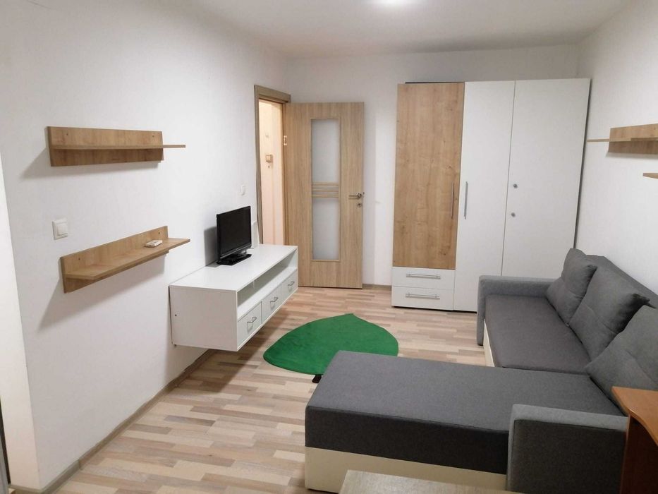 Proprietar Inchiriez apartament