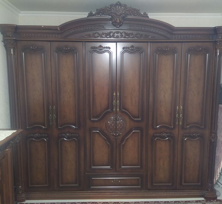 mebel spalni sotiladi