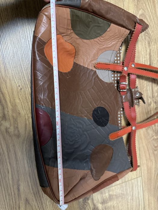 И още една уникална чанта ,произведена със стил и грижа за жената