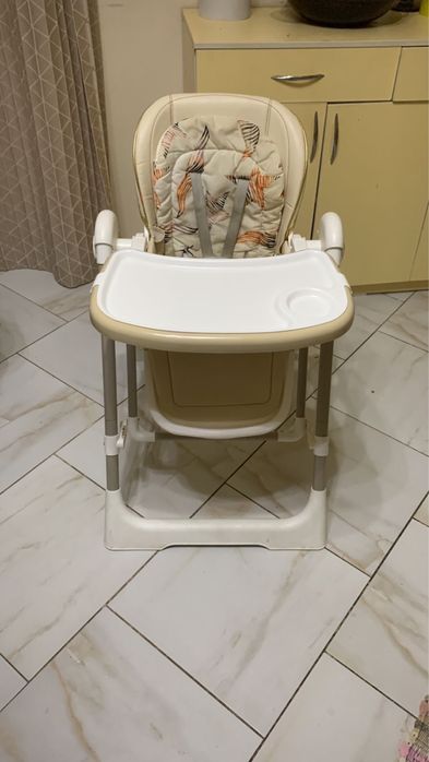 Детский стол бу в отличном состояний