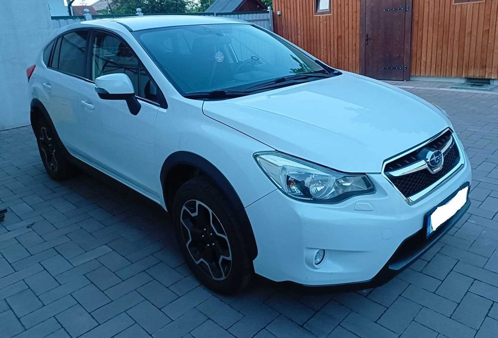 Unic Proprietar vând Subaru XV, 4X4 diesel boxer
